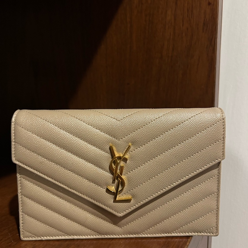 Saint Laurent Tan Chevron Quilted Clutch - Picture 2 of 12